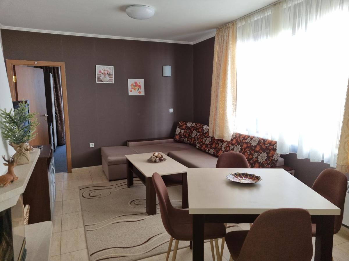 Grand Monastery Hotel Apartments Pamporovo Esterno foto