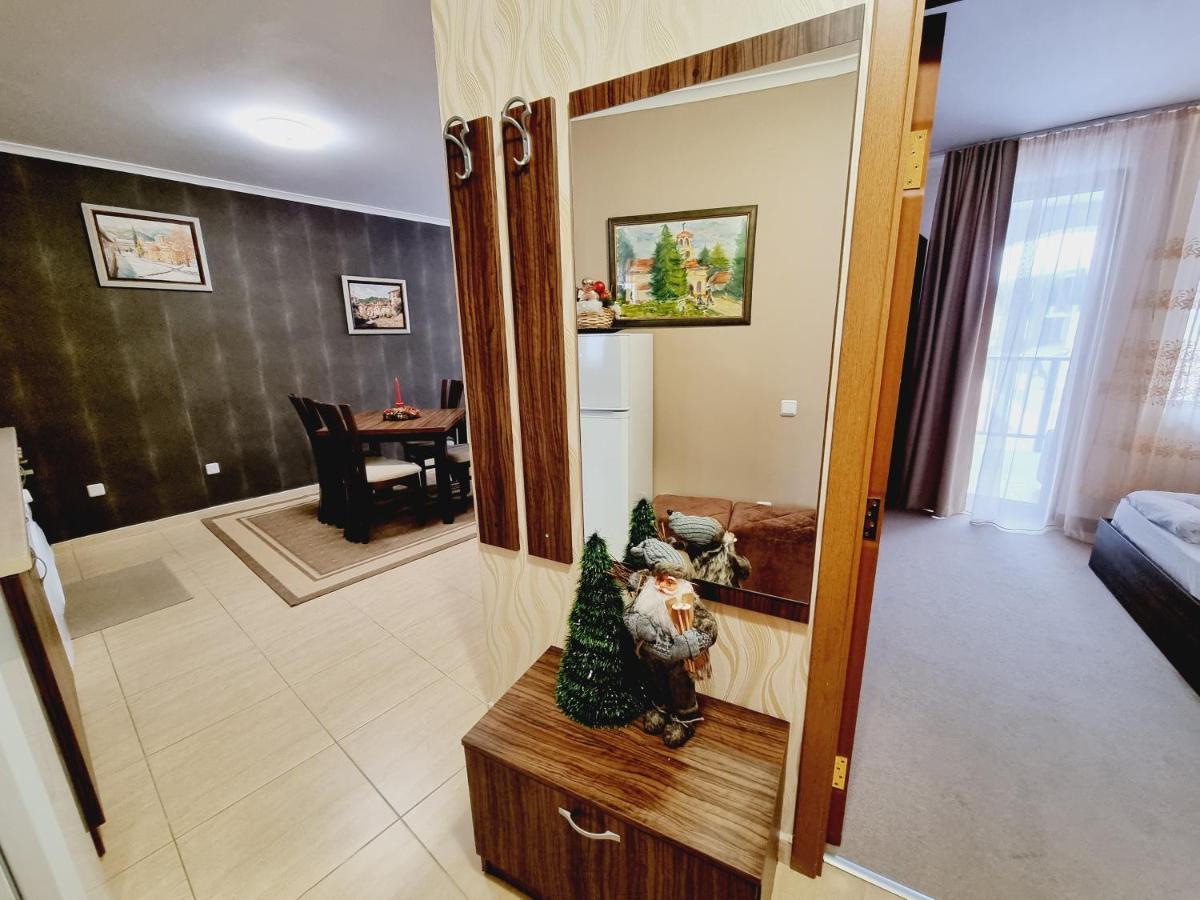 Grand Monastery Hotel Apartments Pamporovo Esterno foto